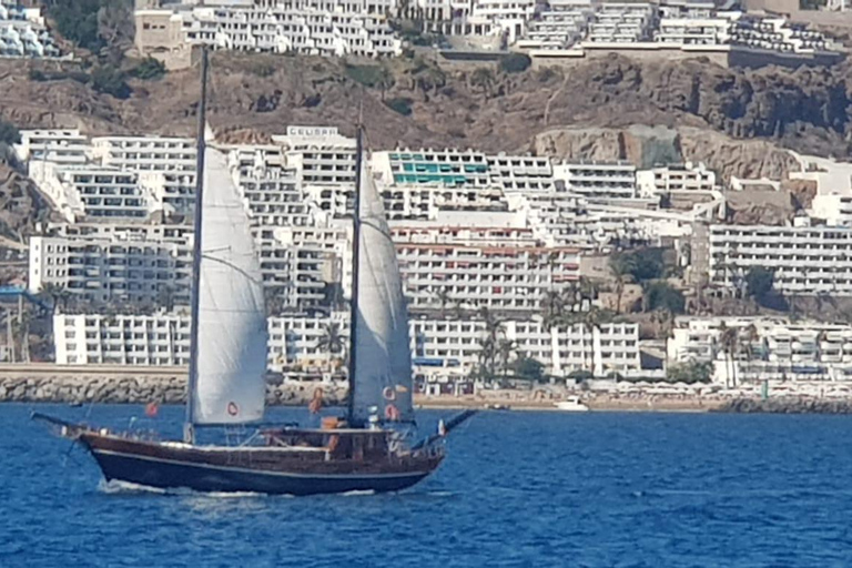 Puerto rico , Gran canaria; Crucero en Barco de Lujo sólo adultos