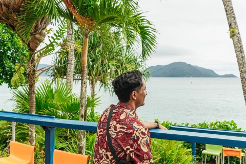 Z Cairns: całodniowa wycieczka przygodowa na wyspę FitzroyPakiet pojedynczego biletu ze szklanym dnem i lunchem