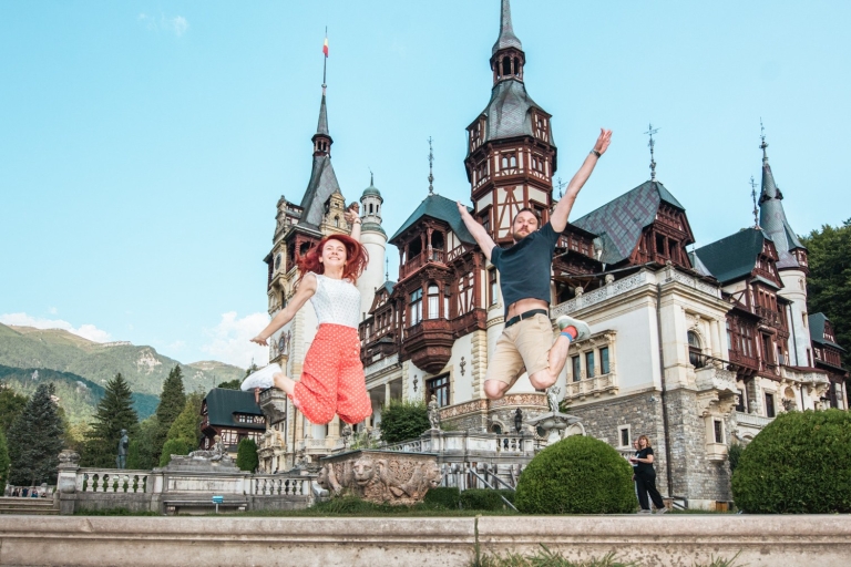 Bucarest: tour por Castillo de Drácula, Peleș y BrașovTour en fin de semana