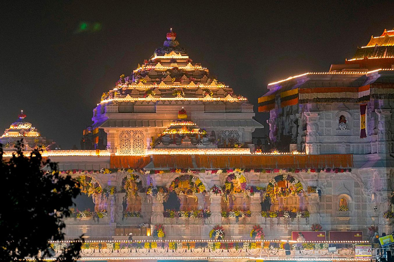 1-daagse Ayodhya-tour vanaf de luchthaven van Varanasi