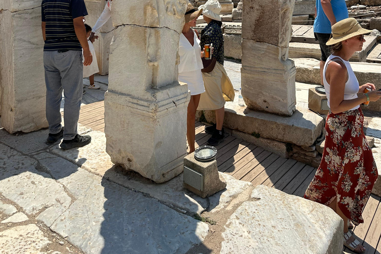 İzmir: 3-Day Ephesus, Sardis, Pergamon and Pamukkale Tour Private option from İzmir Airport or Kusadasi