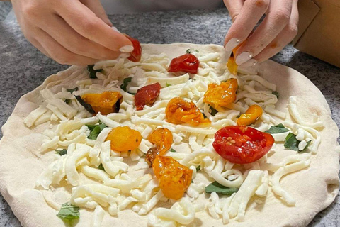 Milan Neapolitan Pizza Master Class with final tasting, drinks included Milan Neapolitan Pizza Master Class with Final Tasting, Drinks Included