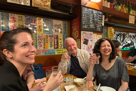 Shinjuku Izakaya and Golden gai bar hopping tour Standard Option