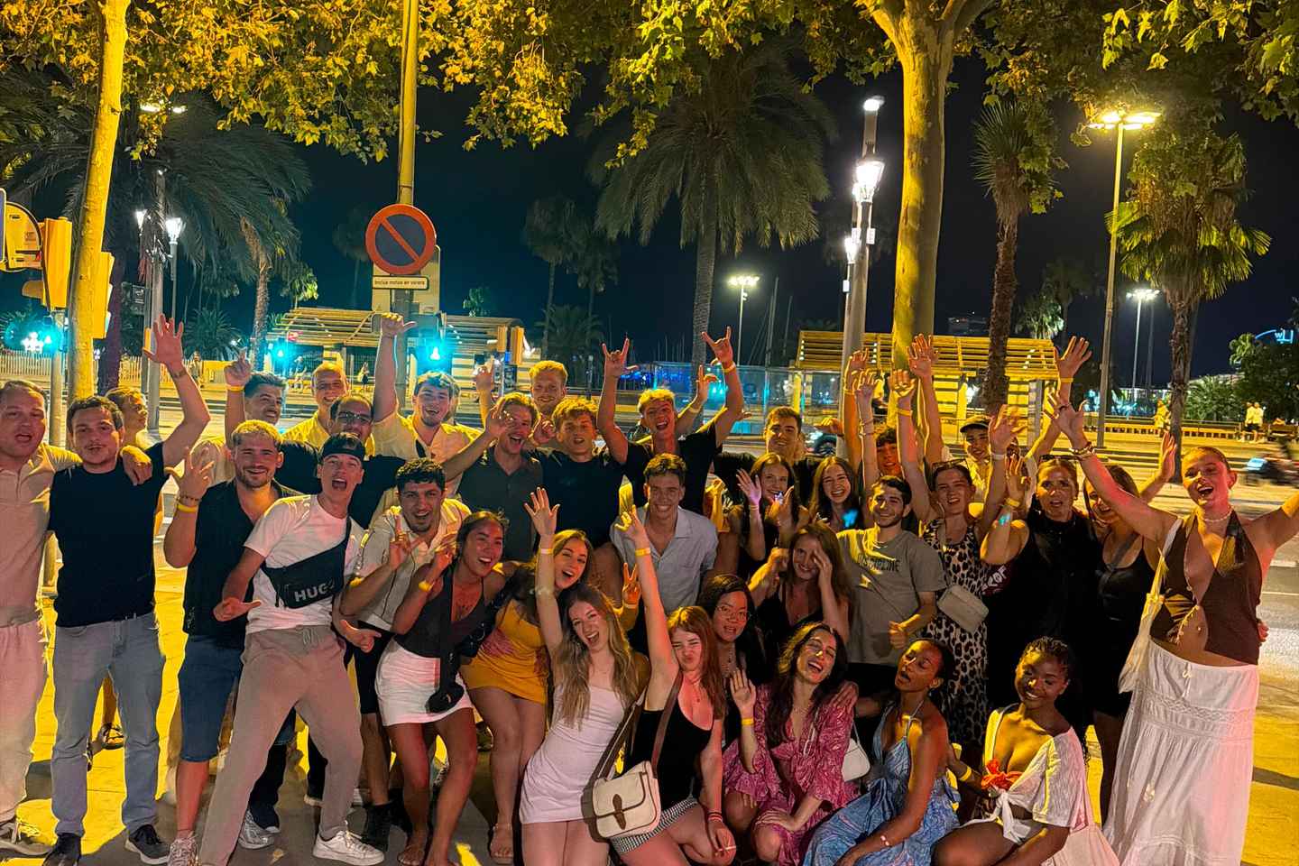 Barcelona No.1 Party Night Tour Bars & VIP Club Pass - General Ticket