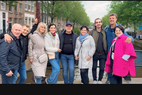 Amsterdam: Day City tour with local Guide in German