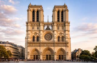 Paris: Führung durch Notre-Dame mit flexiblen Optionen