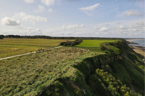  Arromanches-Les-Bains: Bike ride at "Port Winston"  Arromanches-Les-Bains: Bike ride to "Port Winston"