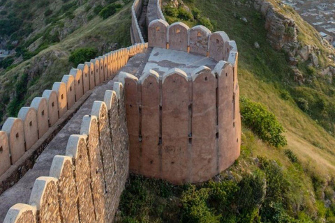 Jaipur private guided tour by vintage Luxury car