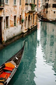 Venedig: Die Geheimnisse der Kanäle und die Geschichte jenseits des ...