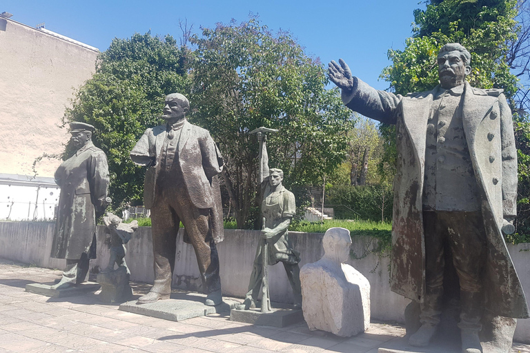 A Communist Manifesto: Tirana before and afterCommunist