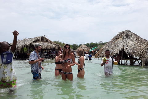 Carthagène : excursion de 4 îles + Plancton + DéjeunerCarthagène : excursion d'une journée sur 4 îles + Plancton + Déjeuner