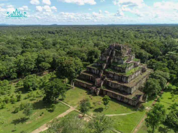 Koh Ker & Beng Mealea Temple Full-Day Tour from Siem Reap