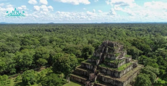 Koh Ker & Beng Mealea Temple Full-Day Tour from Siem Reap