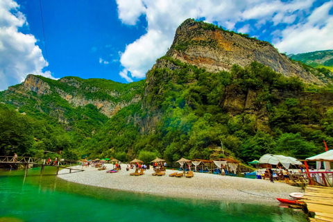 Desde Shkoder: Excursión de un día por el río Shala y el lago Komani