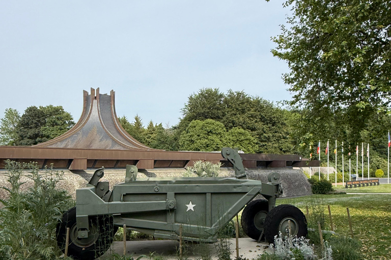 Paris: Normandy D-Day, Omaha Beach & American Cemetery Paris: Normandy D-Day Round-Trip Experience