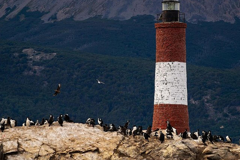 Beagle Channel on yacht with minitrekking