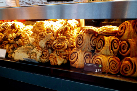 Hamburg: Guided Foodie Walking Tour with Tastings Hamburg Secret Food Tour