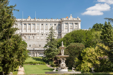 Guided visit of the Royal Palace of Madrid and Royal Gardens with entrance fee included.