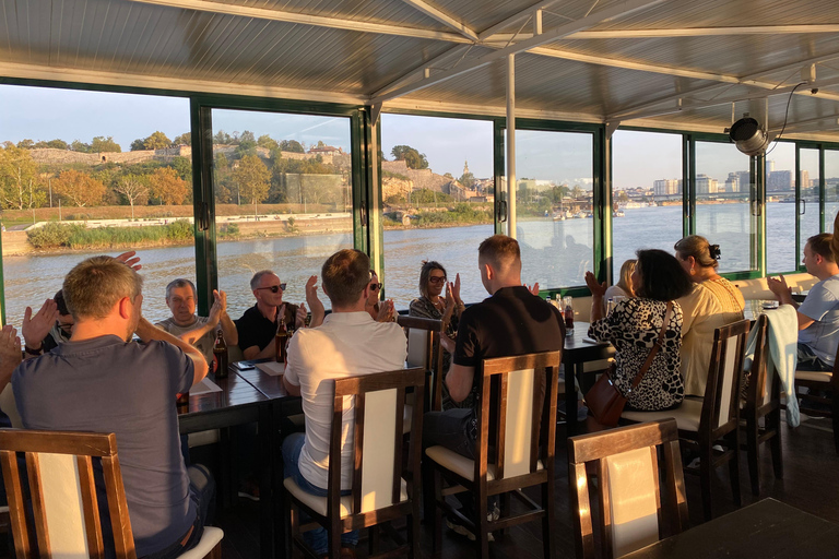 Belgrade: 2-Hour City Boat Cruise Belgrade: Boat Cruise in English