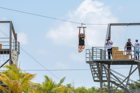 Punta Cana Aqua Pack: jetskiën, aquakarts en offroad-rallyPunta Cana Aqua-pakket: jetskiën, aquakarts en offroad-rally