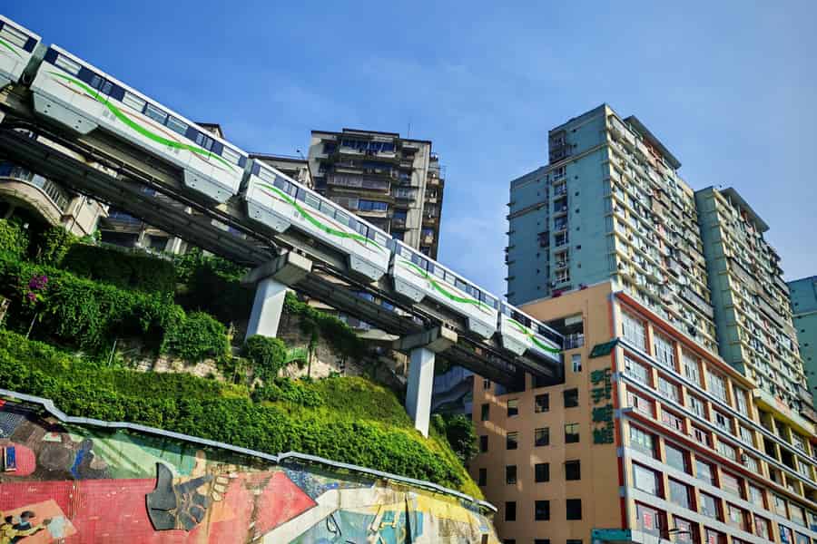 Unsere Chongqing-Tagestour: Geschichte, Einschienenbahnen & Magie. Foto: GetYourGuide Unsere Chongqing-Tagestour: Geschichte, Einschienenbahnen & Magie. Foto: GetYourGuide