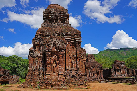 Hoi An: My Son Holy land Sunset Trip With Banh My and Cruise Luxury Group Including: Guide, Lunch, Transport & Boat