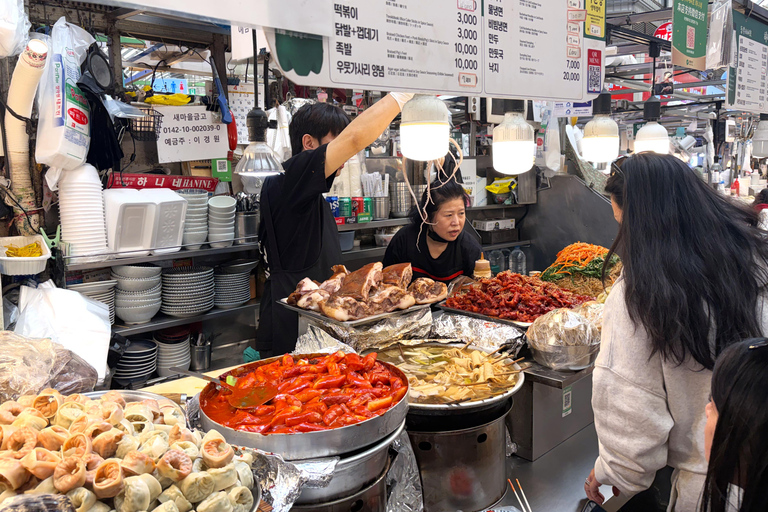 Seoul Quick Bites: Gwangjang Market Family Street Food tour