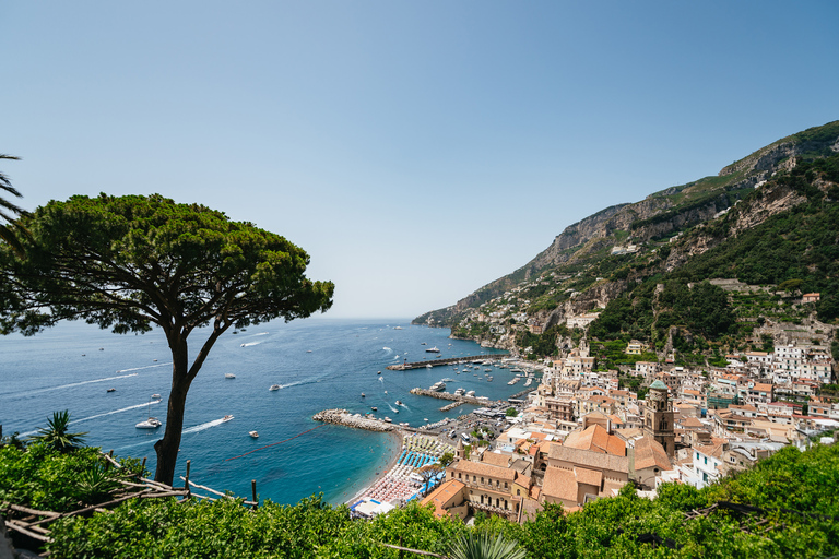 Von Sorrent: Ganztägige gemeinsame Bootstour nach Amalfi und Positano9:00 Uhr Abfahrt - Gruppentour ohne Abholung