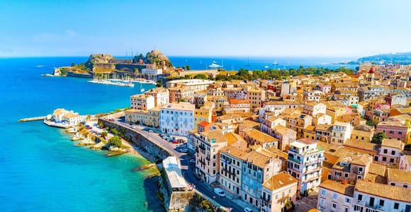 Kavos: Corfu Town / Corfu Old Town Van Tour
