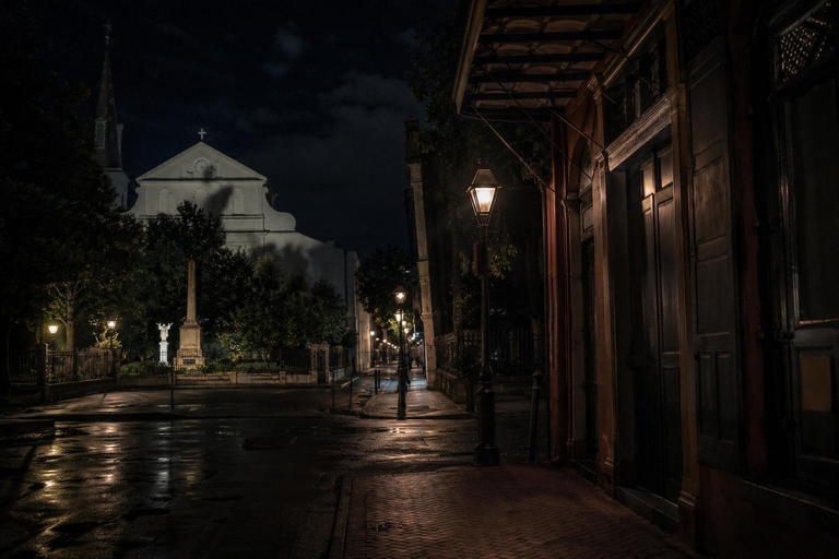 New Orleans: Immersive Ghost Tour by a Horror Novelist