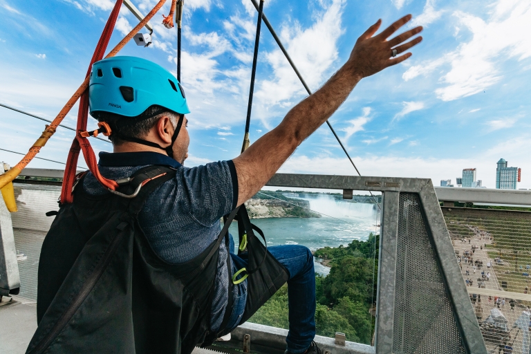 Niagara Falls, Kanada: Zipline to The FallsZipline: Allgemeiner Eintritt