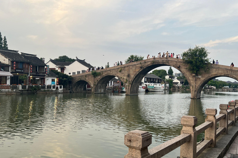 One Day Tour in Shanghai: Zhujiajiao Water Town-Yu Garden