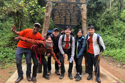 Mount Kilimanjaro: 7 Days Hike Lemosho Route Private Kilimanjaro Climbing 7 Days Lemosho Route