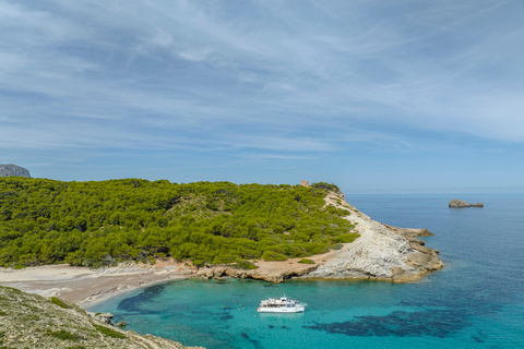 Cala Ratjada: Popołudniowe wycieczki łodzią z napojami i przekąskami