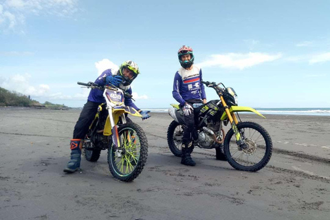 Bali: Dirt Bike Abenteuer mit Hoteltransfers