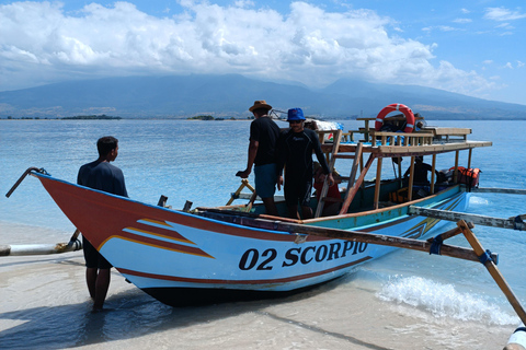 Lombok: Wonderful Snorkeling Trip to The East Hidden Gilis Lombok: Wonderful Snorkeling Trip to The East Secret Gilis