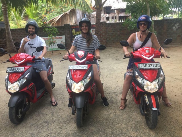 Visit Exploration, Safari, & Guided Scooter Tour in Arugambay in Lahugala