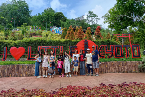 Cebu: 2 Days 1 Night City and Moalboal Tour Package