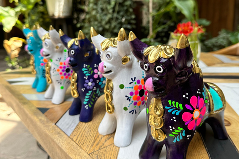 Cusco: Paint your own craft | Torito de Pucará | Andean Llama Cusco: Paint your own handicraft | Torito de Pucará | Andean llama