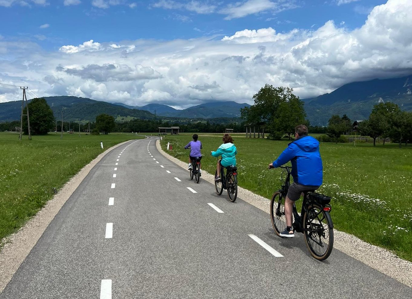 Fra Bled: Selvguidet elcykeltur til Vintgar-kløften