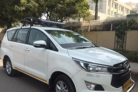 Delhi: Privat transfer till Agra med bil