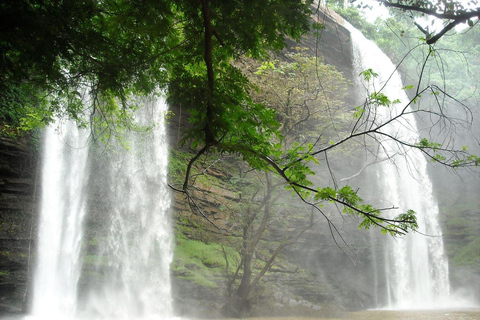 Accra: 10 giorni di concerti, cascate e tour della città