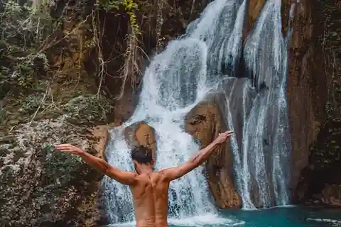 Bohol: Hidden Waterfall Hopping and Jungle Trek Adventure