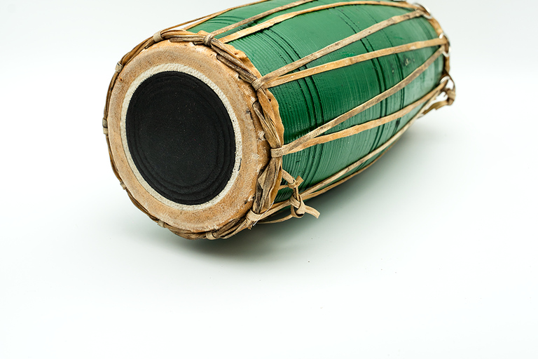 Nepal : Traditional Madal/Sarangi Class with Instrument Gift Traditional Sarangi Class with Sarangi Gift
