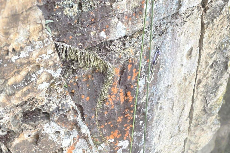 Bogotá: Choachí Rock Climbing and Hiking Tour Basic Climbing and Hiking Tour