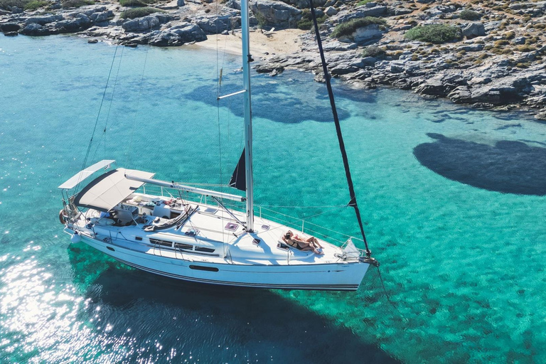 Croisière Dia Sailing avec repas et boissons tout comprisCroisière Dia avec service de transfert inclus