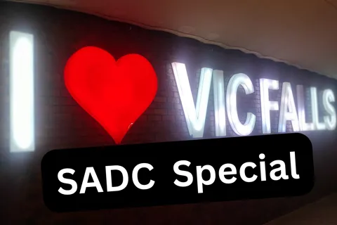 Victoria Falls : SADC Special 4x4 Victoria Falls Town Safari