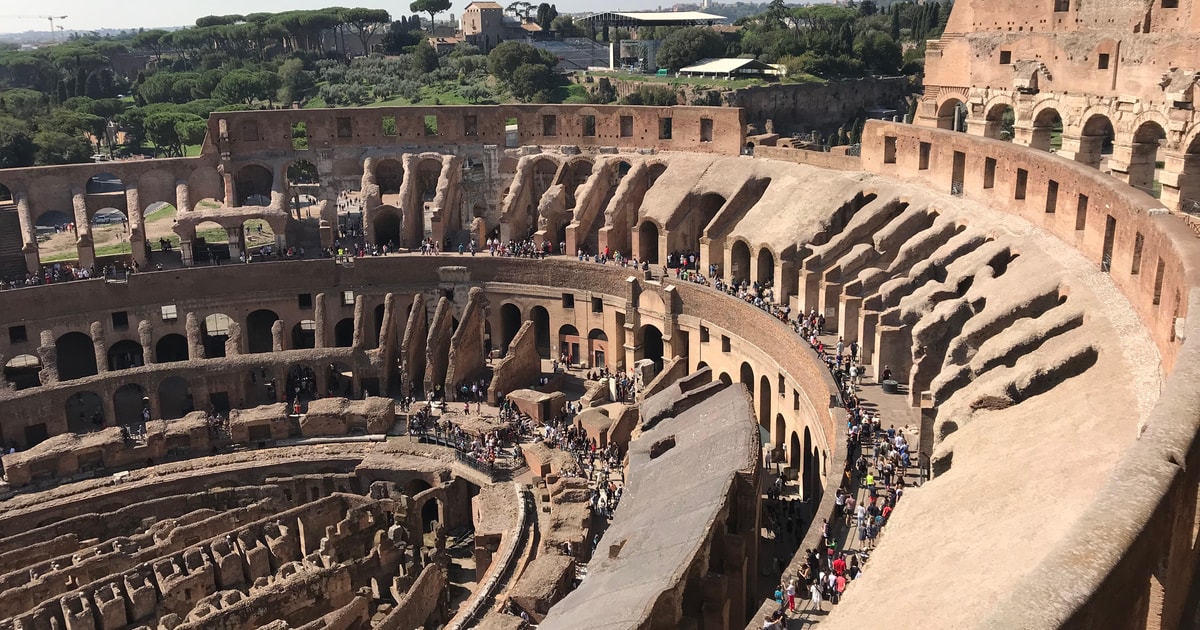 Roma Tour Privato Del Colosseo Belvedere E Del Foro Romano Getyourguide