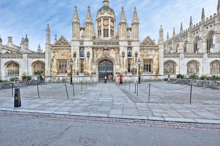 Cambridge: Secrets, Spies & Scandals Walking Tour