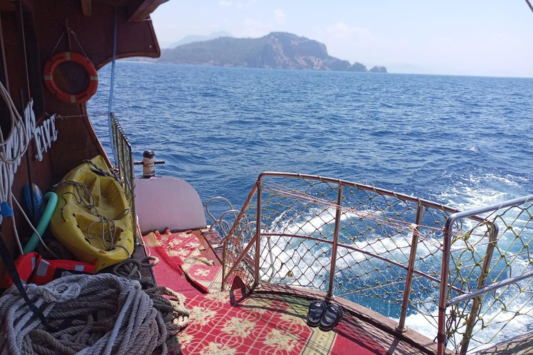 Alanya: Hidden Caves & Cleopatra Beach Catamaran Cruise Without Hotel Transfer